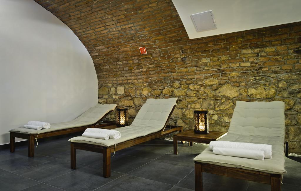 פץ' Adele Boutique Hotel מראה חיצוני תמונה
