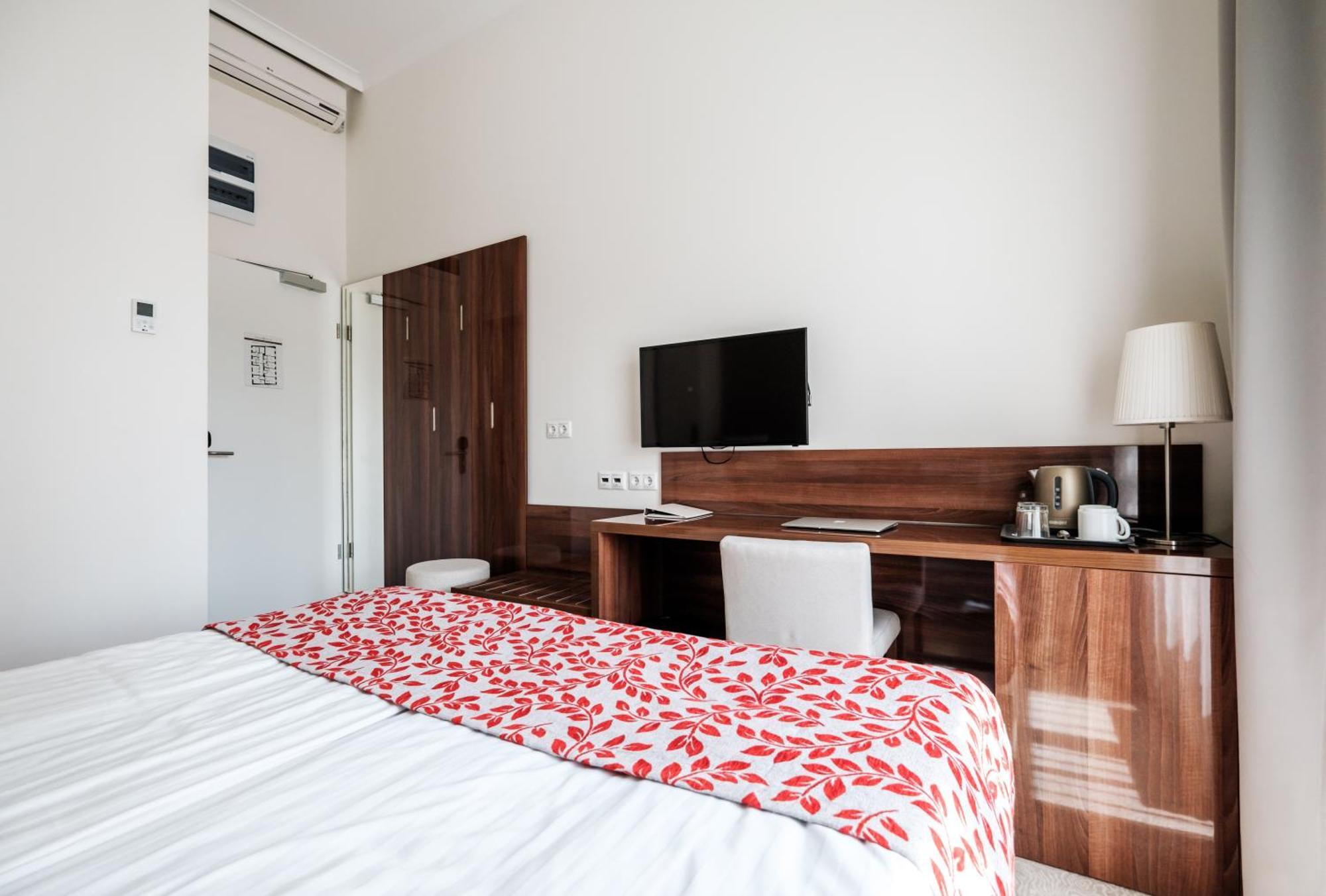 פץ' Adele Boutique Hotel מראה חיצוני תמונה