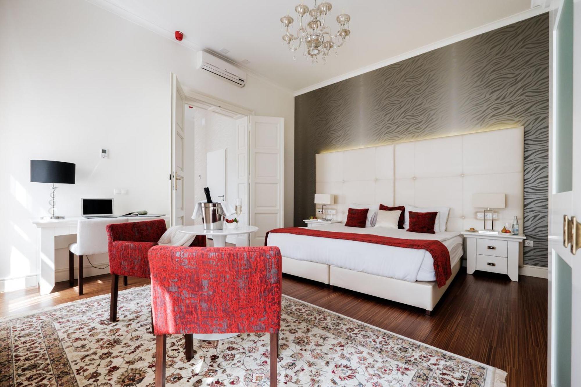 פץ' Adele Boutique Hotel מראה חיצוני תמונה