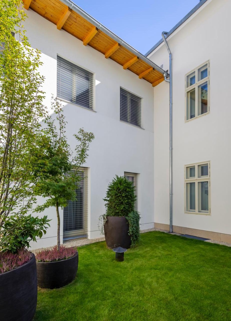 פץ' Adele Boutique Hotel מראה חיצוני תמונה